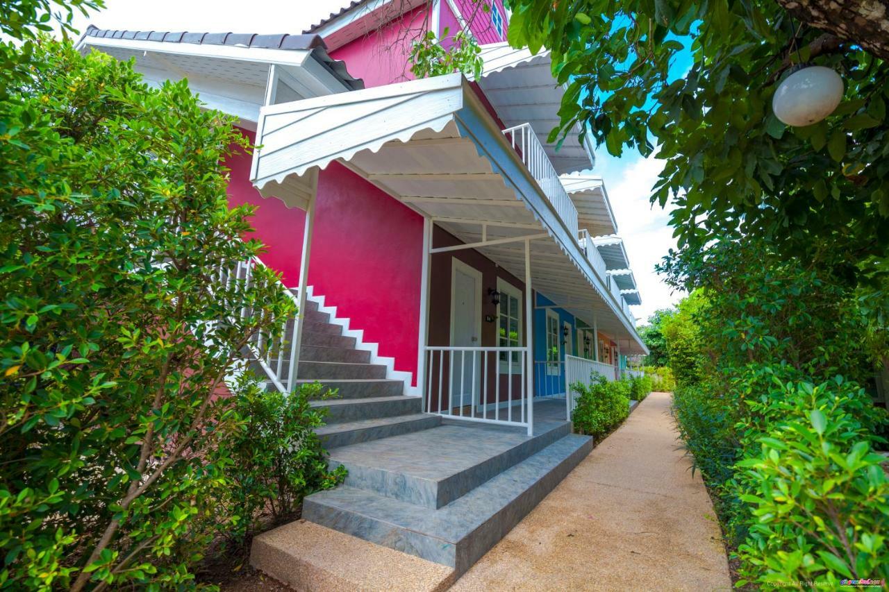 Color Ville Hotel Sha Certified Sakon Nakhon Eksteriør bilde